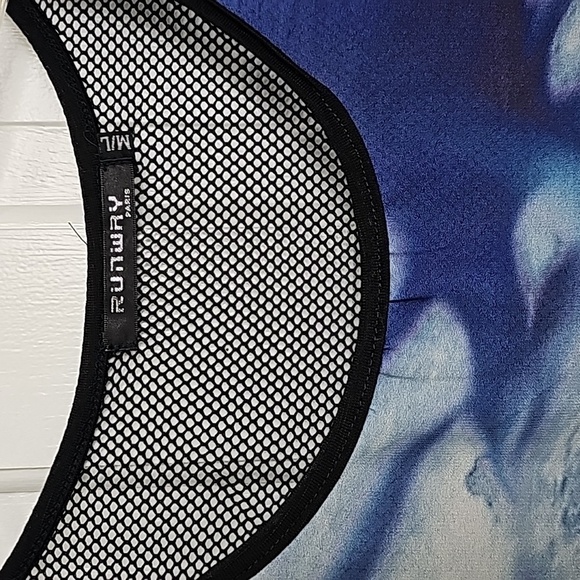 TAYLOR SWIFT Graphic Shirt with Mesh Size M/L - Picture 11 of 17